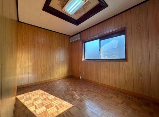大津市里３丁目の中古一戸建て