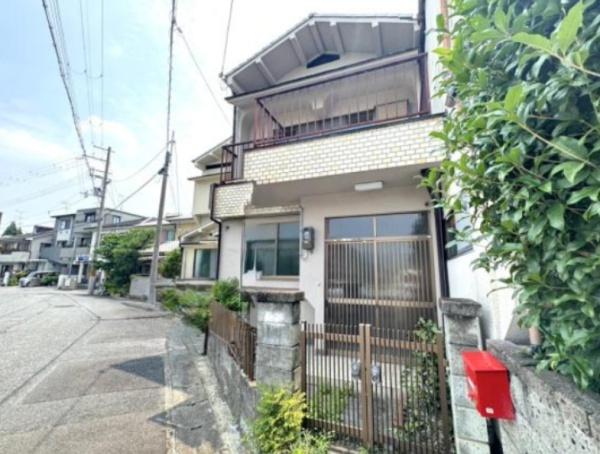京都市右京区嵯峨野千代ノ道町の中古一戸建て