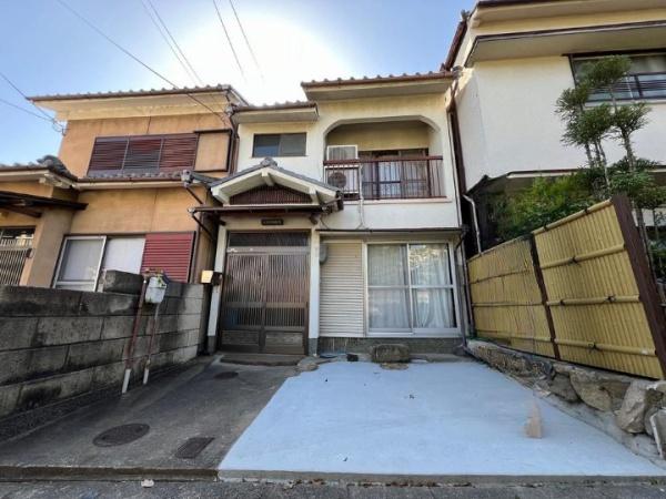 京都市山科区音羽中芝町の中古一戸建