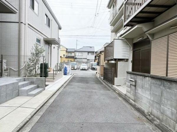 京都市伏見区深草直違橋南１丁目の土地