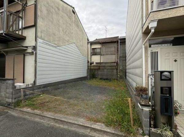京都市伏見区深草直違橋南１丁目の土地