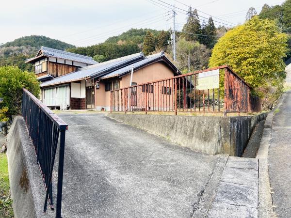大津市大石東１丁目の中古一戸建て