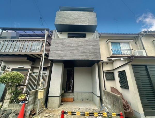 京都市伏見区桃山町和泉の新築一戸建