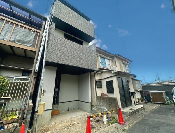 京都市伏見区桃山町和泉の新築一戸建