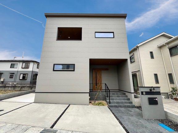 大津市南志賀３丁目の中古一戸建