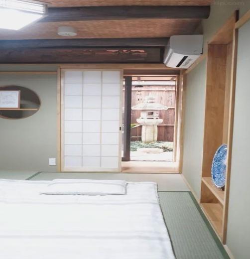 京都市伏見区深草鈴塚町の中古テラスハウス