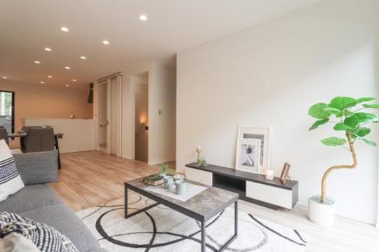 京都市中京区西ノ京冷泉町の土地