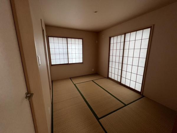 大津市萱野浦の中古一戸建