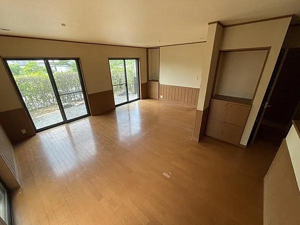 京都市右京区嵯峨鳥居本北代町の中古一戸建て(リビング)