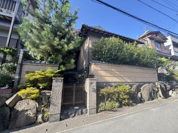 京都市山科区四ノ宮小金塚の中古一戸建て