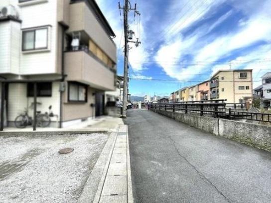 京都市右京区梅津構口町の新築一戸建