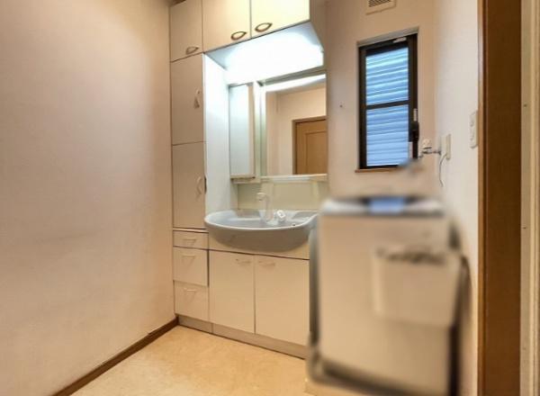 大津市大江４丁目の中古一戸建て