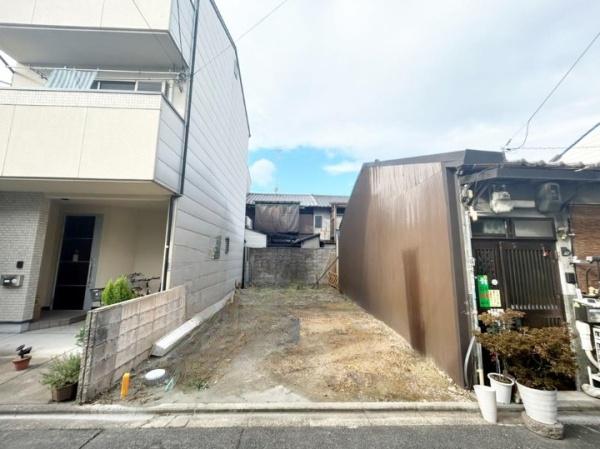 京都市南区東九条明田町の新築一戸建