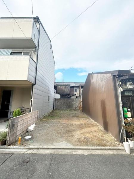 京都市南区東九条明田町の新築一戸建
