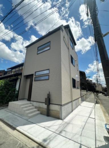 京都市伏見区深草極楽寺町の新築一戸建