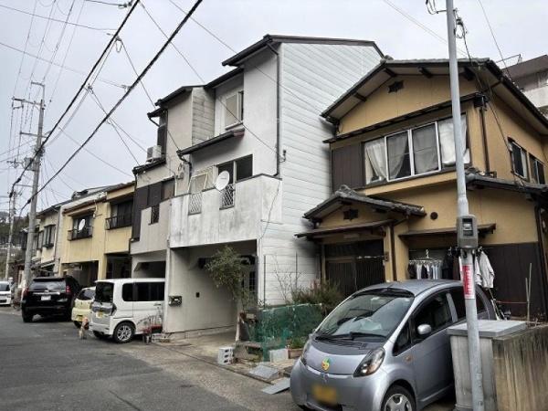 京都市右京区鳴滝川西町の中古一戸建て