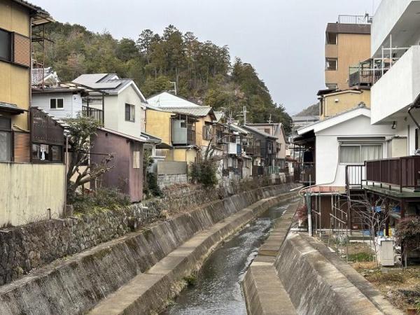 京都市右京区鳴滝川西町の中古一戸建て