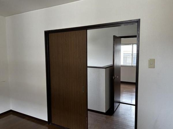 京都市右京区鳴滝川西町の中古一戸建て