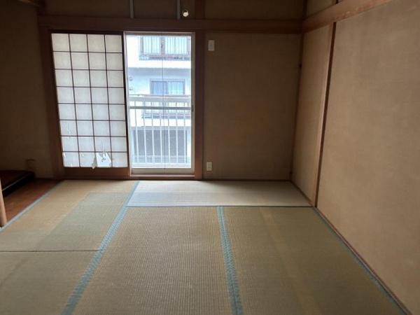 京都市右京区鳴滝川西町の中古一戸建て