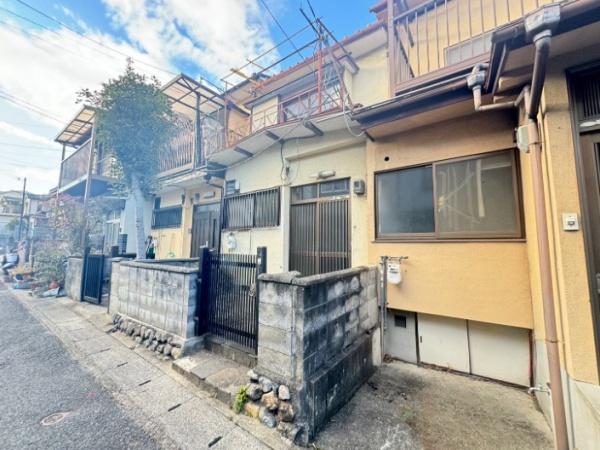 京都市山科区西野楳本町の中古一戸建て