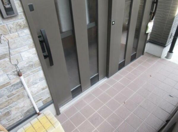 京都市伏見区羽束師鴨川町の中古一戸建