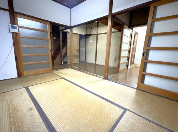 京都市山科区御陵荒巻町の中古一戸建