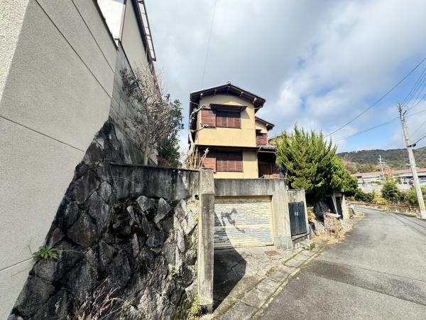 京都市右京区梅ケ畑高鼻町の中古一戸建
