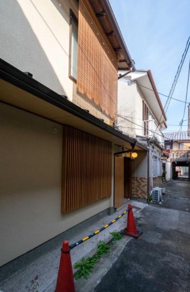 京都市下京区高倉通仏光寺上る西前町の中古一戸建