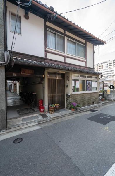 京都市下京区高倉通仏光寺上る西前町の中古一戸建