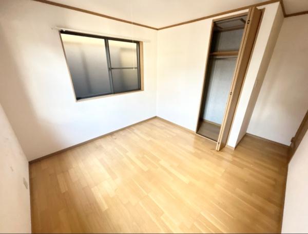京都市伏見区久我御旅町の中古一戸建て