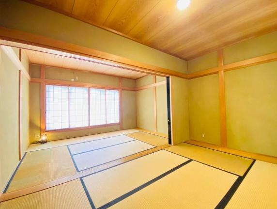 京都市右京区嵯峨広沢池下町の中古一戸建