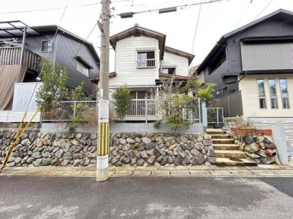 京都市山科区北花山西ノ野町の中古一戸建