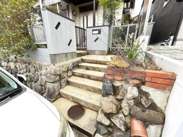 京都市山科区北花山西ノ野町の中古一戸建