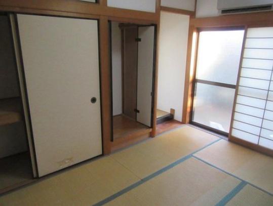 京都市山科区音羽役出町の中古一戸建て