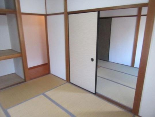 京都市山科区音羽役出町の中古一戸建て