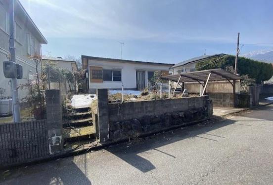 大津市南小松の中古一戸建