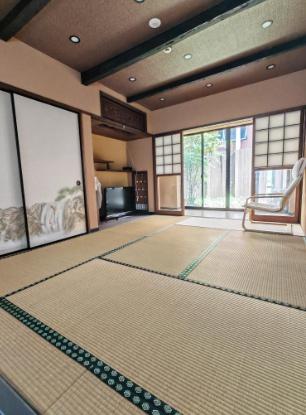 京都市南区東九条中御霊町の中古テラスハウス
