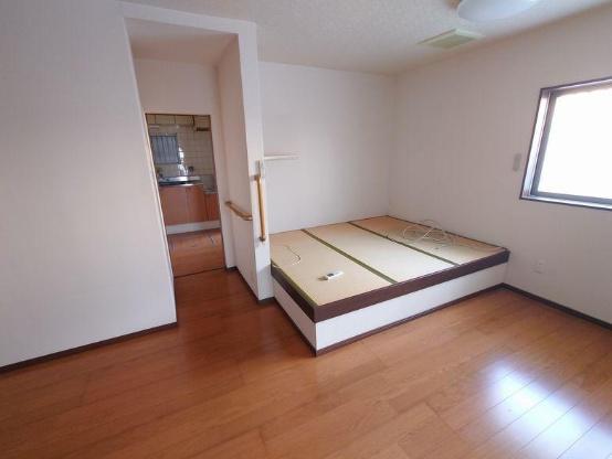 京都市山科区西野大鳥井町の中古一戸建