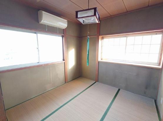 京都市山科区西野大鳥井町の中古一戸建て