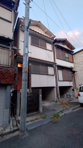 枚方市尊延寺５丁目の中古一戸建