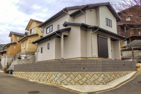 京都市伏見区深草願成町の新築一戸建