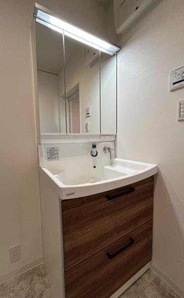 京都市伏見区深草願成町の新築一戸建