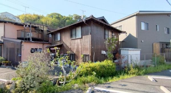 大津市雄琴１丁目の中古一戸建て