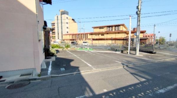 大津市雄琴１丁目の中古一戸建て