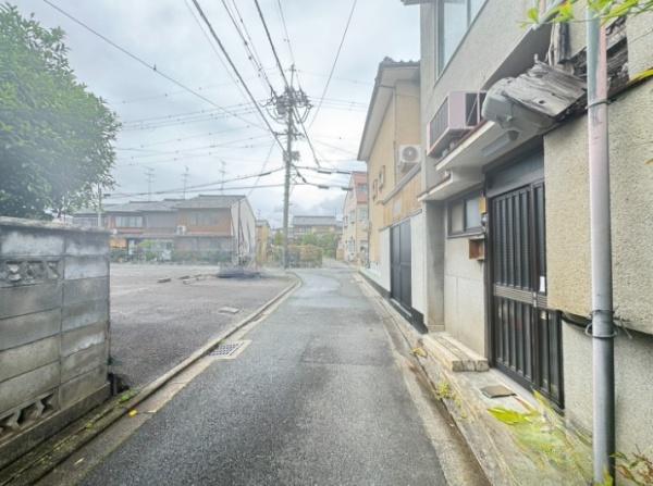 京都市右京区太秦藤ケ森町の土地