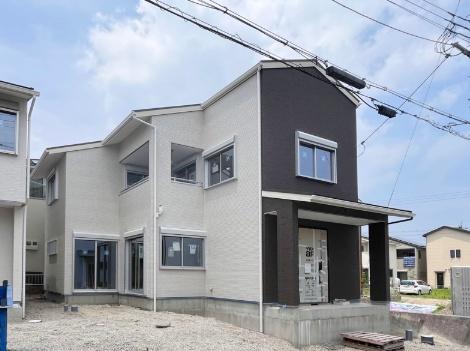 大津市下阪本２丁目の新築一戸建