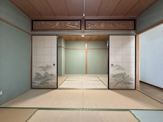 京都市下京区油小路通花屋町下る仏具屋町の中古一戸建て