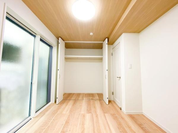 京都市右京区梅津林口町の新築一戸建