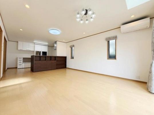 京都市右京区嵯峨広沢南野町の中古一戸建て