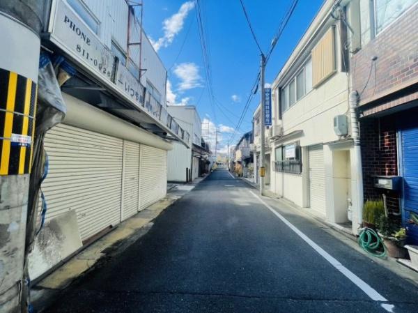京都市右京区太秦安井藤ノ木町の新築一戸建